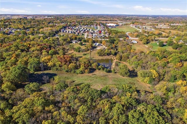 2905 N 99th Street, Kansas City, KS 66109