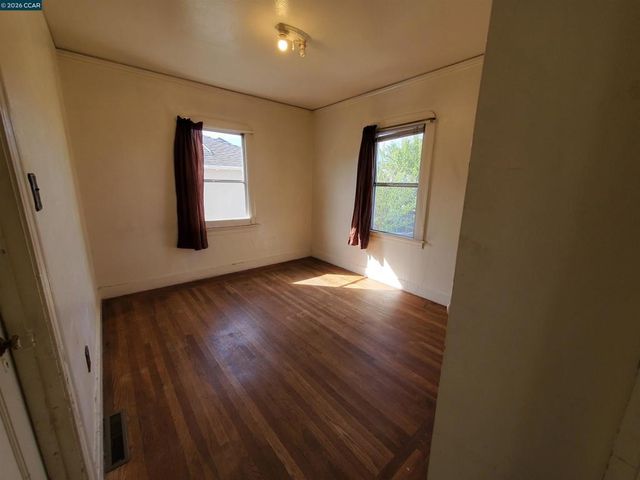 423 Norvell St, El Cerrito, CA 94530