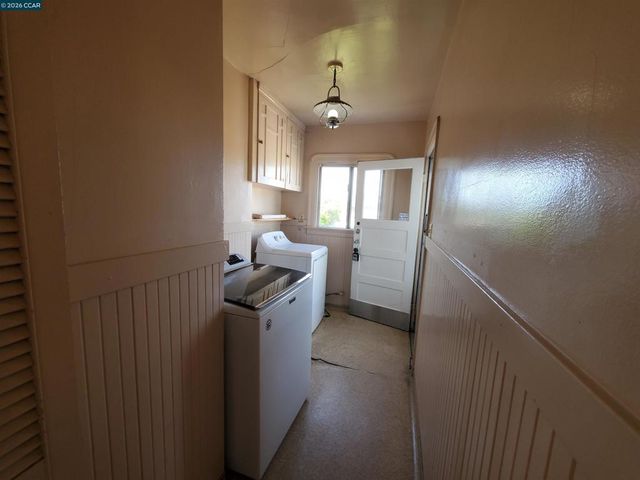 423 Norvell St, El Cerrito, CA 94530