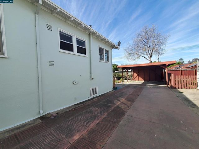 423 Norvell St, El Cerrito, CA 94530