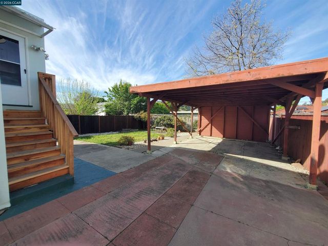 423 Norvell St, El Cerrito, CA 94530