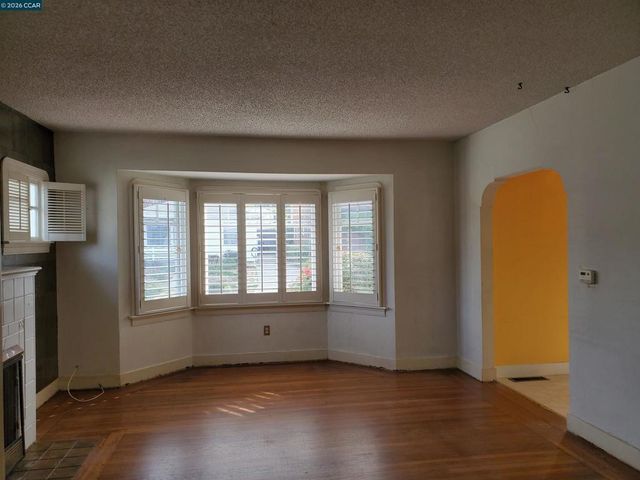 423 Norvell St, El Cerrito, CA 94530