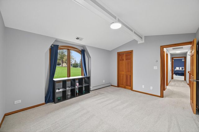 3280 Williams Lane, Minnetrista, MN 55364