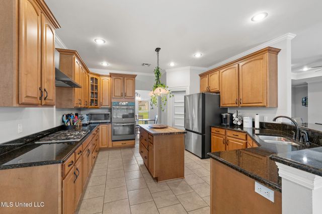 8185 Ridgewood Drive, Kiln, MS 39556