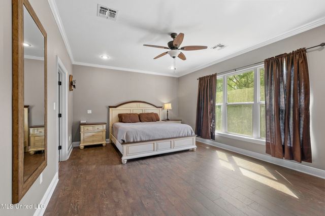 8185 Ridgewood Drive, Kiln, MS 39556