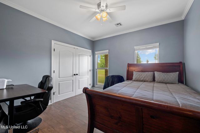 8185 Ridgewood Drive, Kiln, MS 39556