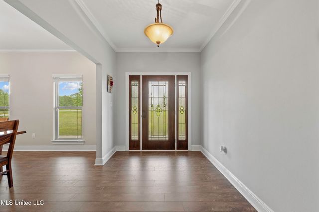 8185 Ridgewood Drive, Kiln, MS 39556