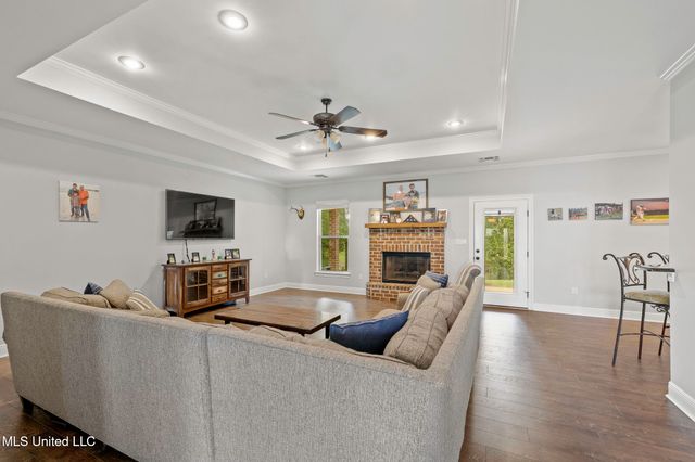 8185 Ridgewood Drive, Kiln, MS 39556