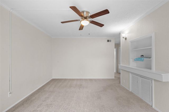 102 Strand Street 11, Galveston, TX 77550