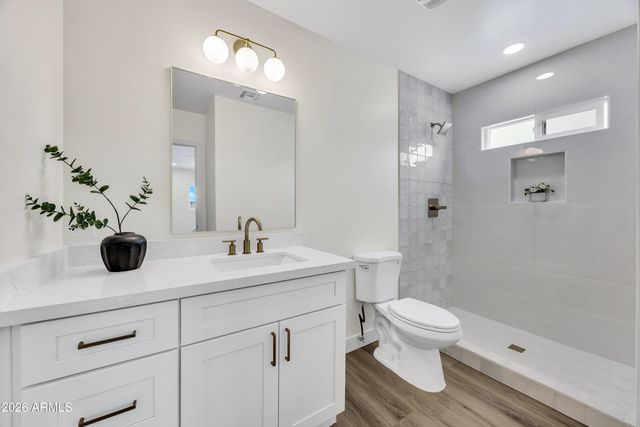 4246 N 10TH Place, Phoenix, AZ 85014