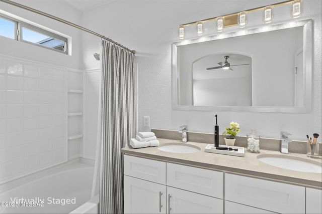 784 S Painted River Way, Vail, AZ 85641