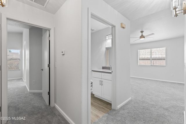 784 S Painted River Way, Vail, AZ 85641