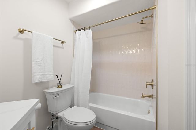 168 WOODCREEK DRIVE N, Safety Harbor, FL 34695