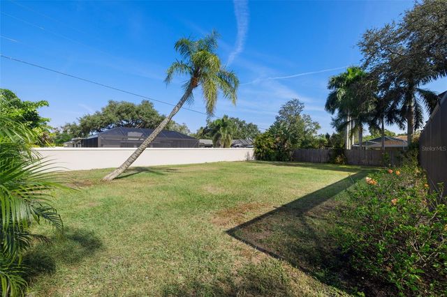 168 WOODCREEK DRIVE N, Safety Harbor, FL 34695