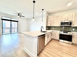 2300 Richmond St Avenue 436, Houston, TX 77098