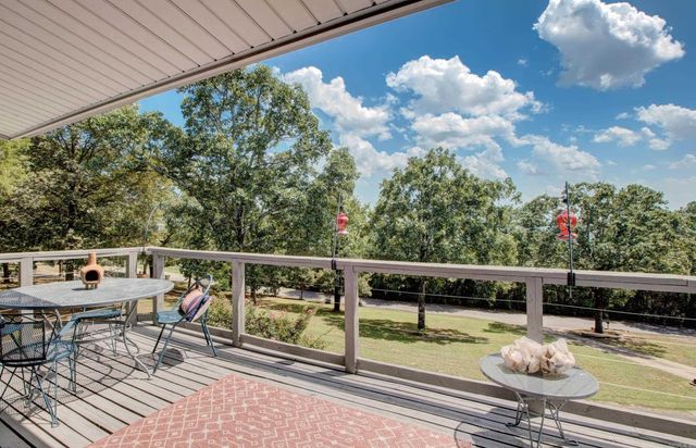 460 Grandview Heights, Conway, AR 72032