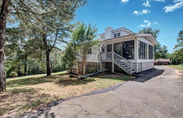 460 Grandview Heights, Conway, AR 72032