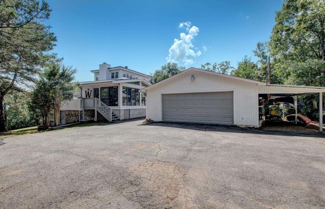 460 Grandview Heights, Conway, AR 72032