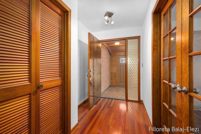 5023 Creekview Drive, Grand Rapids, MI 49508