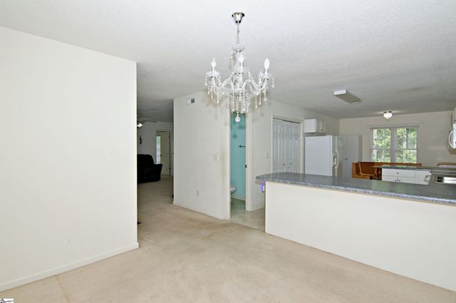 10657 N Sc-11 Highway, Salem, SC 29676