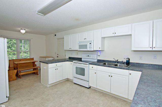 10657 N Sc-11 Highway, Salem, SC 29676
