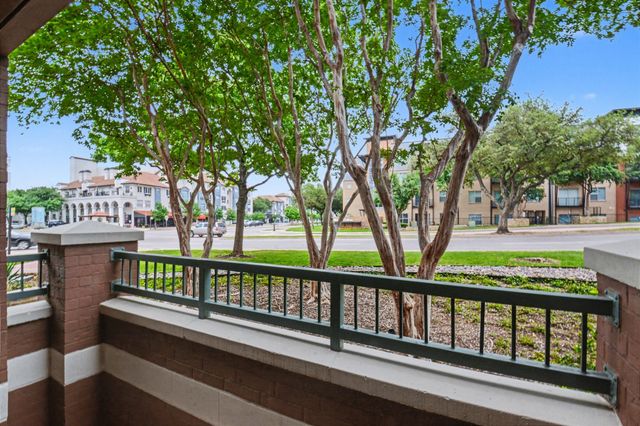 330 Las Colinas Boulevard 118, Irving, TX 75039