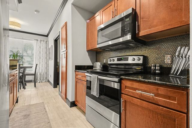 330 Las Colinas Boulevard 118, Irving, TX 75039