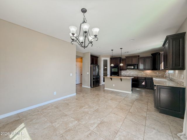 7707 S 23RD Lane, Phoenix, AZ 85041