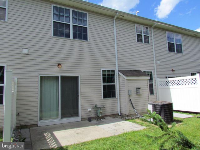 23 BLAKE DR, Pennington, NJ 08534