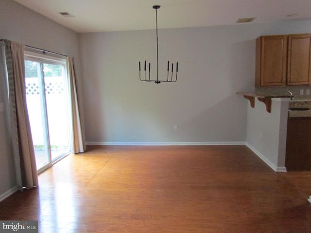 23 BLAKE DR, Pennington, NJ 08534