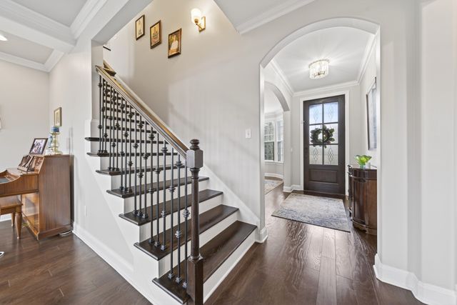 710 Burgess Dr, Goodlettsville, TN 37072