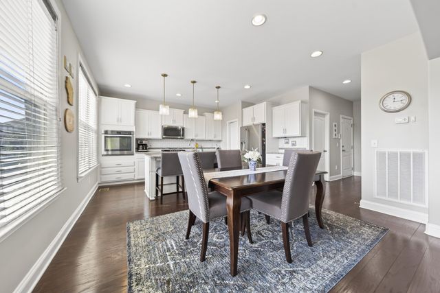 710 Burgess Dr, Goodlettsville, TN 37072