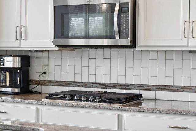 710 Burgess Dr, Goodlettsville, TN 37072