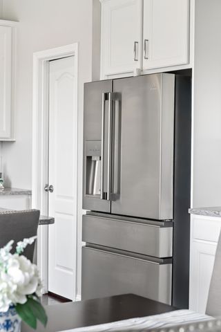 710 Burgess Dr, Goodlettsville, TN 37072