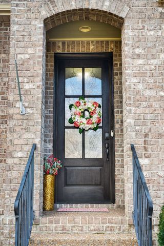 710 Burgess Dr, Goodlettsville, TN 37072