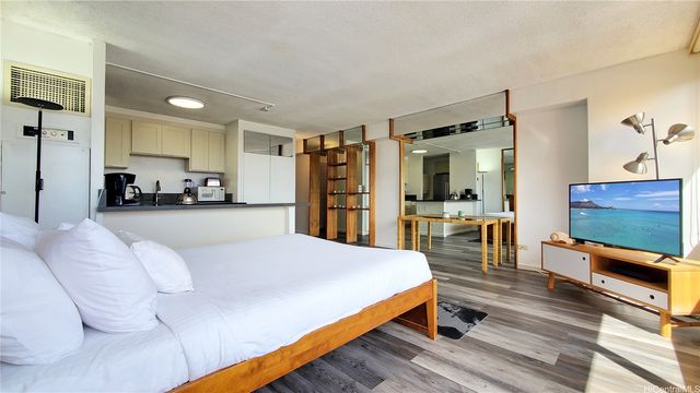 1778 Ala Moana Boulevard 2515, Honolulu, HI 96815