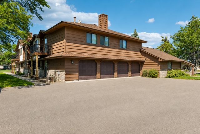 12616 University Avenue NW, Coon Rapids, MN 55448