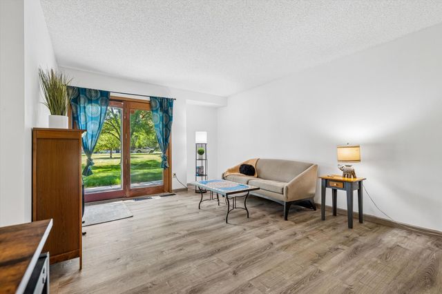 12616 University Avenue NW, Coon Rapids, MN 55448