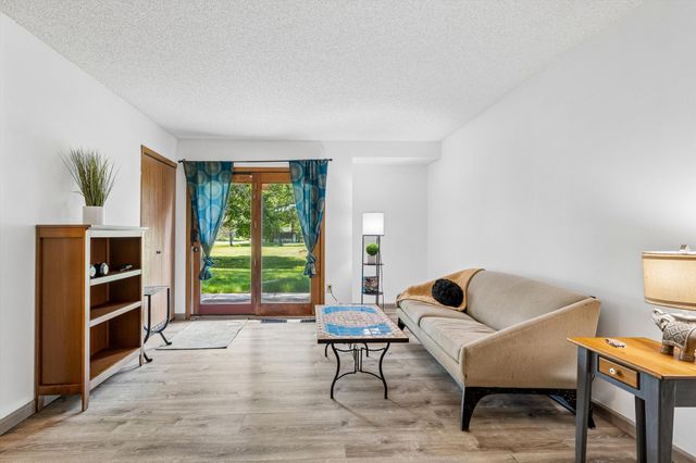 12616 University Avenue NW, Coon Rapids, MN 55448