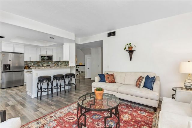 2981 Pembroke, Corona, CA 92879
