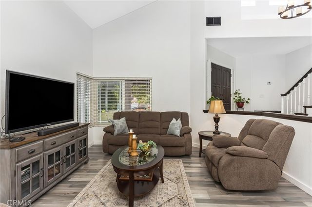 2981 Pembroke, Corona, CA 92879