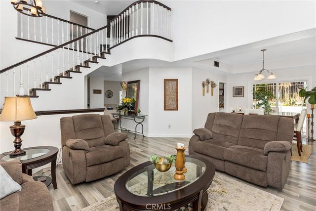 2981 Pembroke, Corona, CA 92879