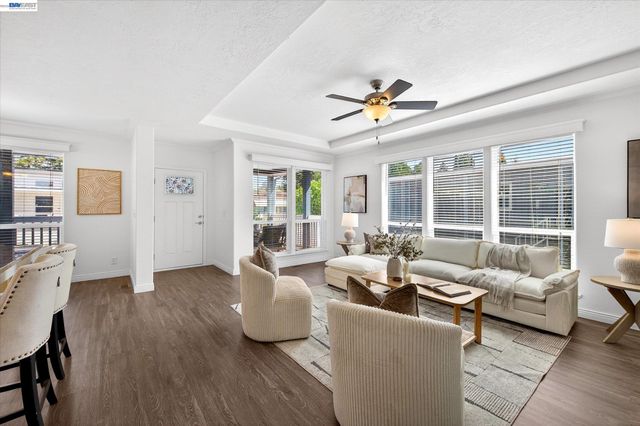 3231 Vineyard Ave 76, Pleasanton, CA 94566