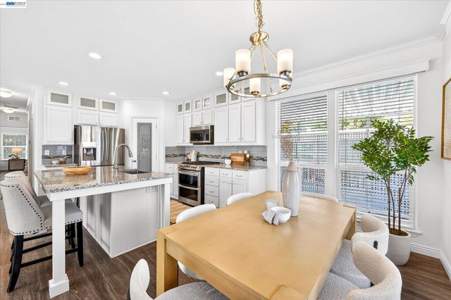 3231 Vineyard Ave 76, Pleasanton, CA 94566