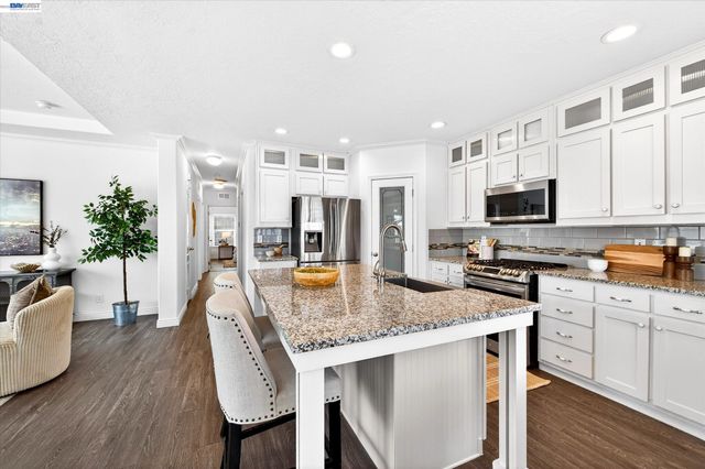 3231 Vineyard Ave 76, Pleasanton, CA 94566