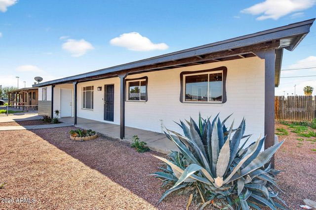 5505 W WHITTON Avenue, Phoenix, AZ 85031