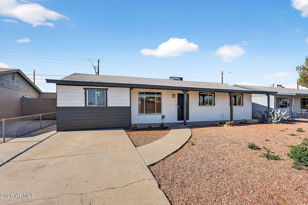 5505 W WHITTON Avenue, Phoenix, AZ 85031