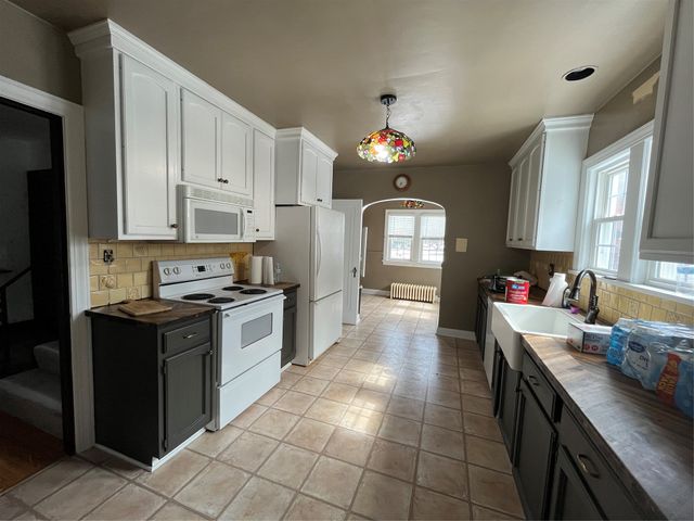 3825 TRASK Avenue, Erie, PA 16508