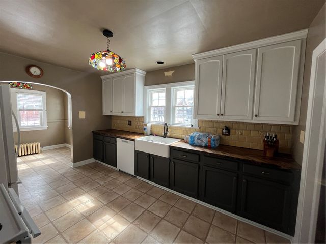 3825 TRASK Avenue, Erie, PA 16508