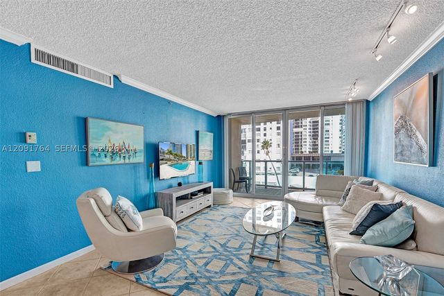 2501 S Ocean Dr 401, Hollywood, FL 33019